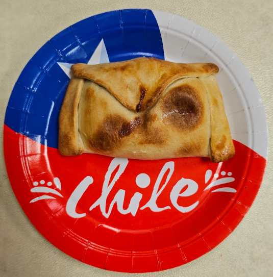 Chicken Empanada / Empanada de Pollo